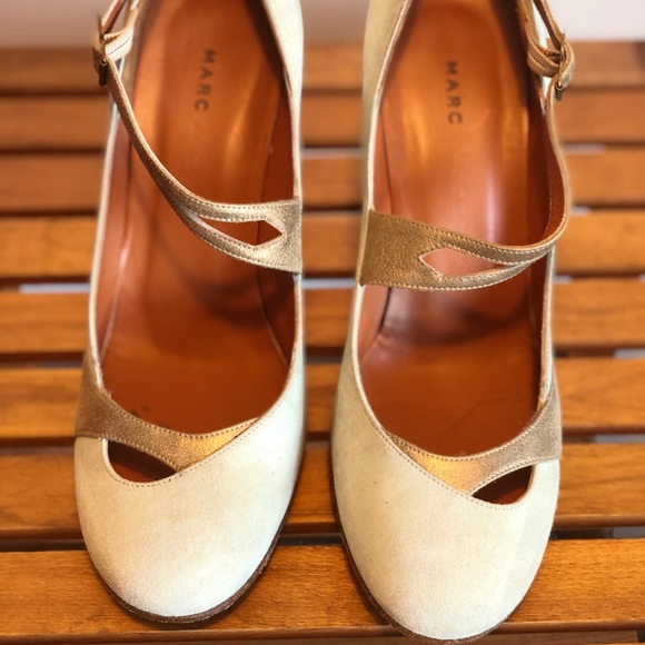 Marc by Marc Jacobs Mary Jane Pumps - Picture 4 of 8